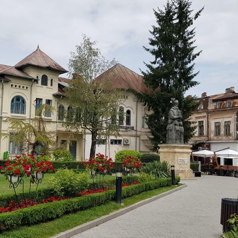 شقة Old Town Apartament ترجوفيشت المظهر الخارجي الصورة